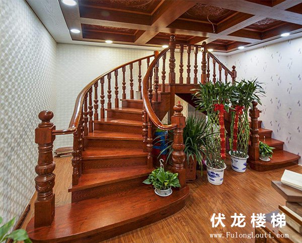 三亚旋转楼梯