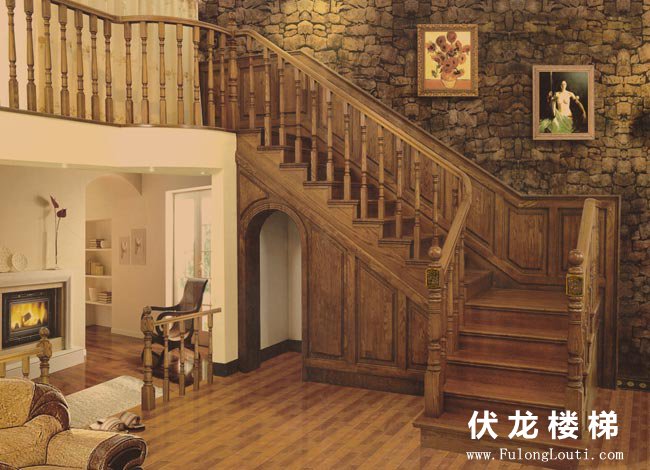 仿古风格整体实木楼梯