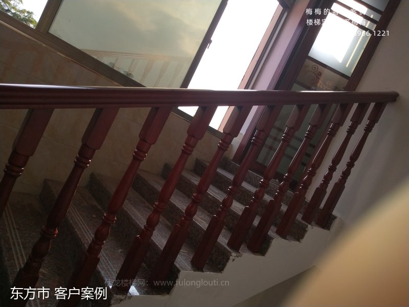 实木扶手,圆小柱,东方,楼梯扶手,海南楼梯
