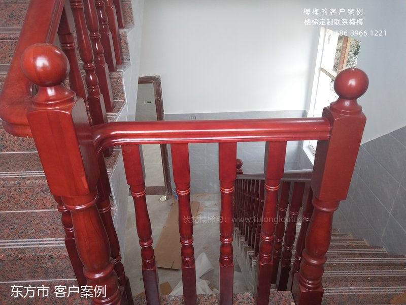 东方自建房楼梯扶手完工效果-实木客户案例