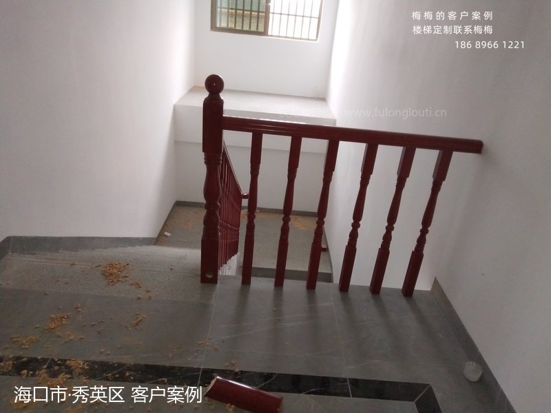 实木扶手,圆小柱,海口秀英,楼梯扶手,海南楼梯