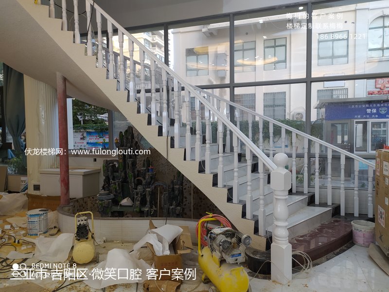 三亚,吉阳,弧形楼梯,实木扶手,微笑口腔