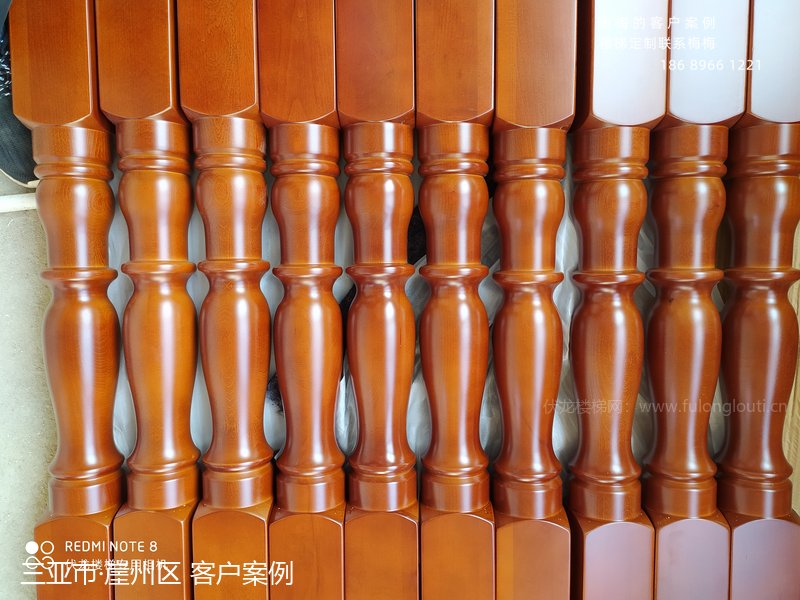 实木扶手,圆小柱,三亚崖州,楼梯扶手,海南楼梯