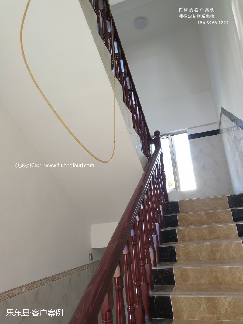 乐东圆小柱实木扶手款式展示