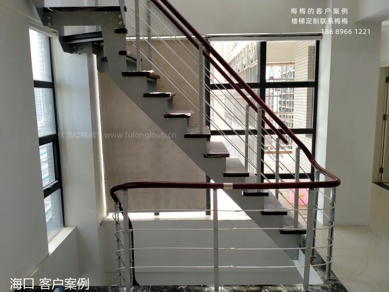 钢木楼梯,钢木楼梯扶手,海口,海南楼梯