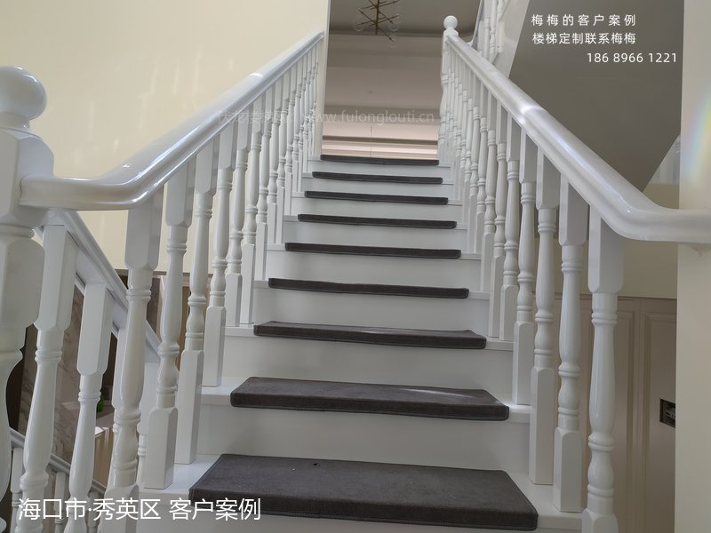 实木扶手,圆小柱,海口秀英,楼梯扶手,海南楼梯
