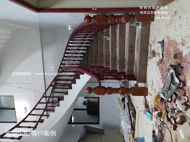 乐东,弧形楼梯,实木扶手,楼梯案例,海南