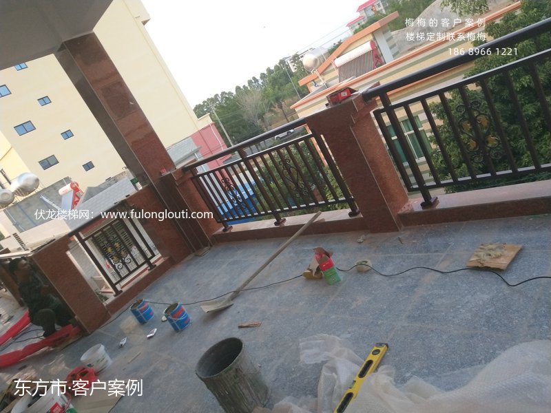 东方,铝艺护栏,铝合金护栏,别墅护栏,海南案例