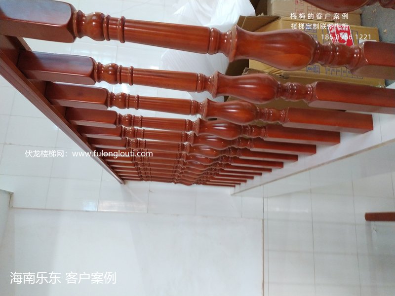 乐东,大肚柱,实木扶手,楼梯案例,海南案例